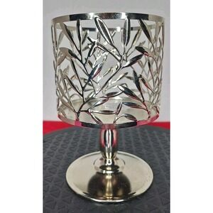 Bath & Body Works 3 Wick Candle Holder Sleeve Silver Metal Pedestal‎ Leaf Vine